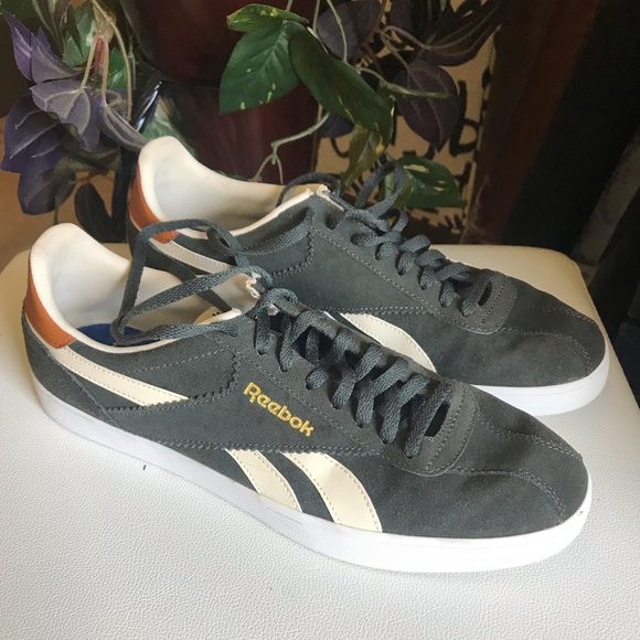 olive reebok classics